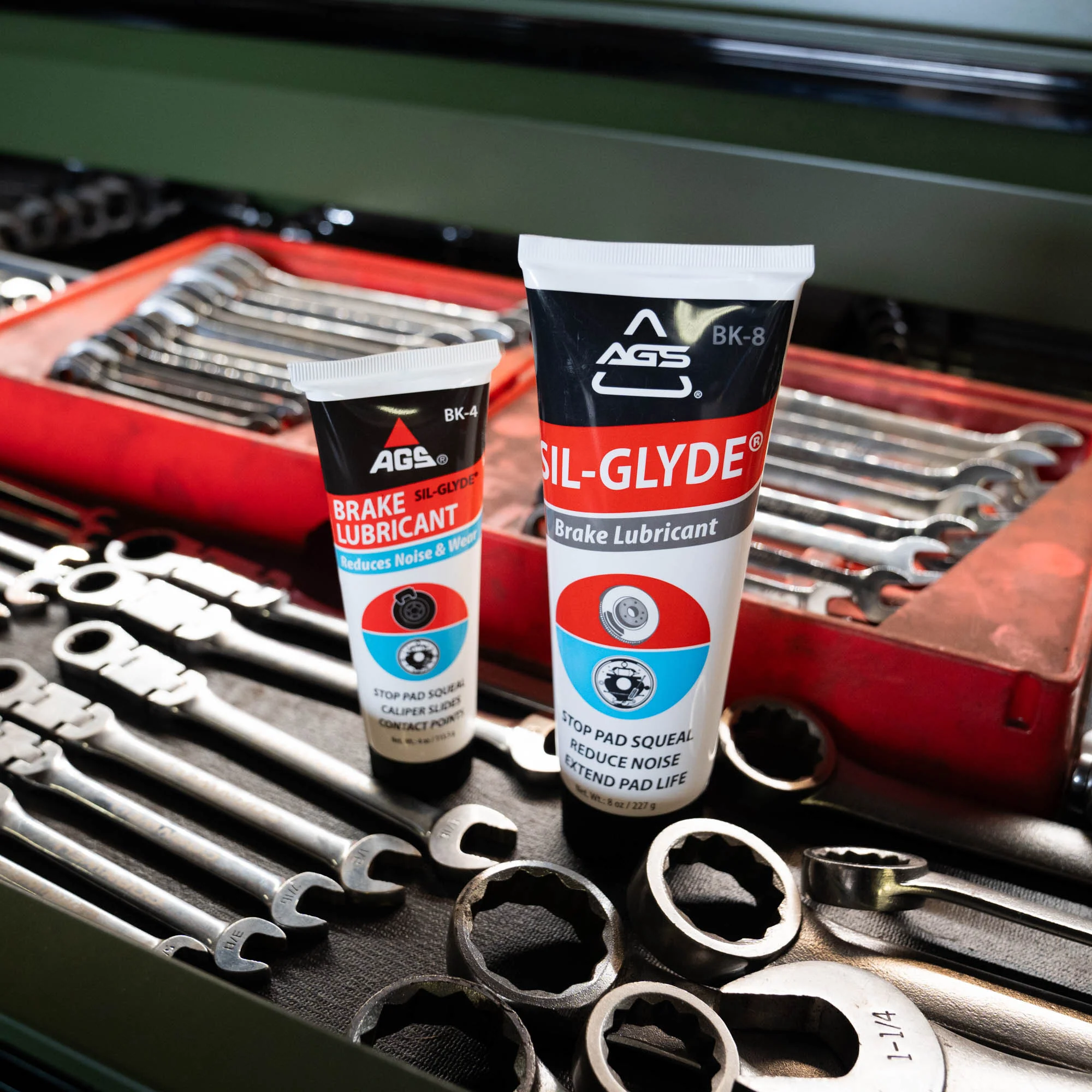Sil-Glyde Silicone Brake Lubricant 8oz Tube - Image 3